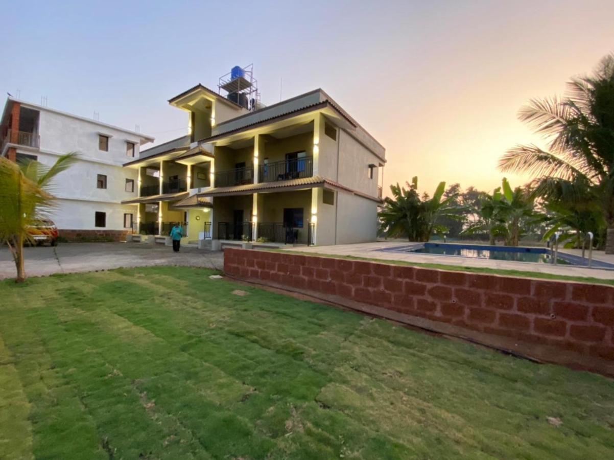 O'Nest Countryside Hotel Surai Luaran gambar