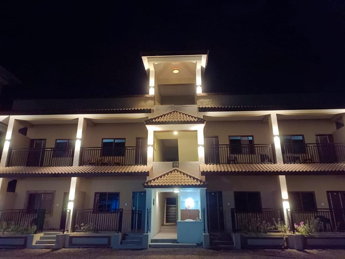 O'Nest Countryside Hotel Surai Luaran gambar